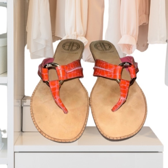 Lilly Pulitzer Orange/Pink Patent Croc Embossed Leather Flip-Flops, 6.5M - Picture 1 of 13